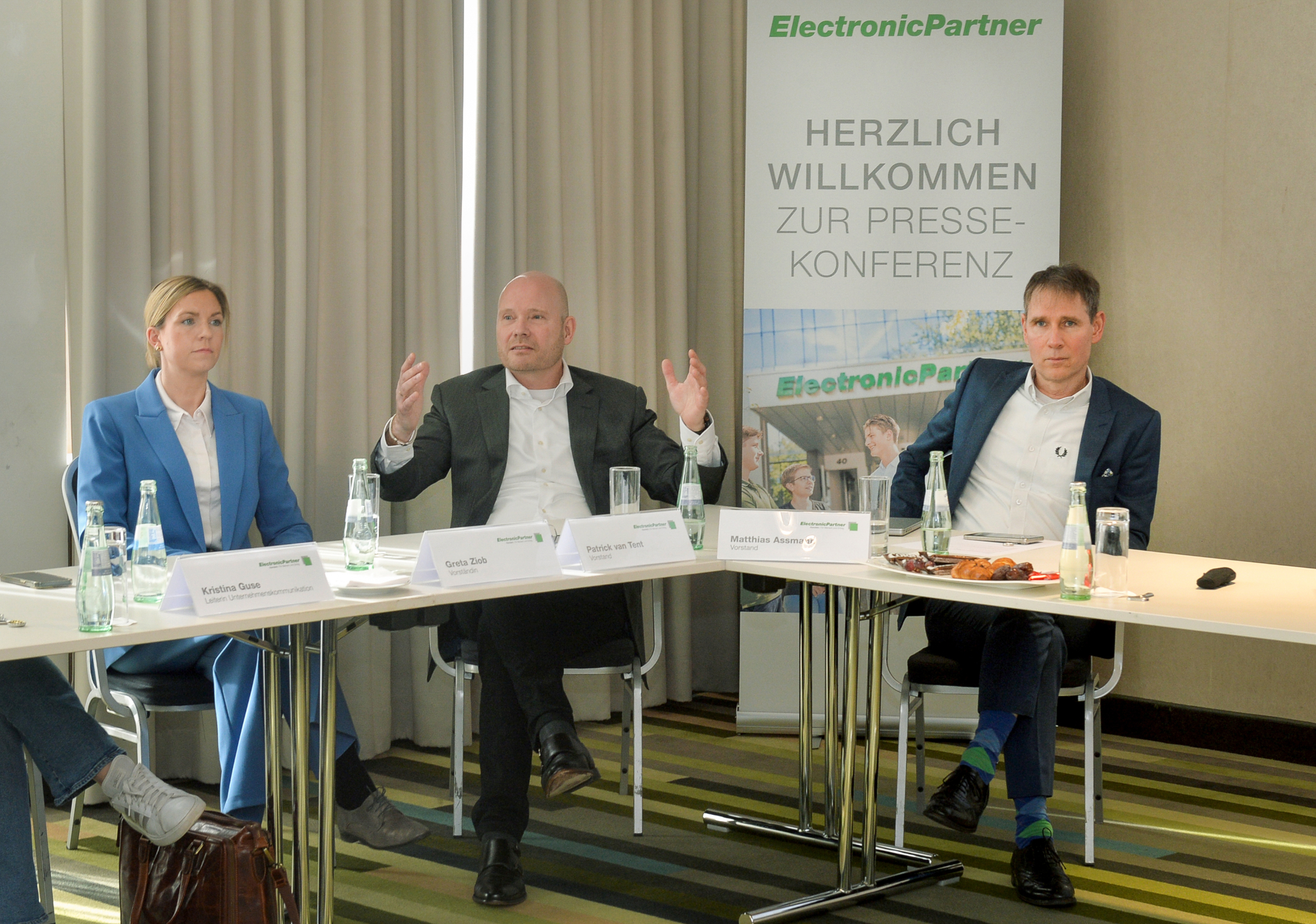 Der neue ElectronicPartner Vorstand 2026 - Matthias Assmann, Greta Ziob, Patrick van Tent