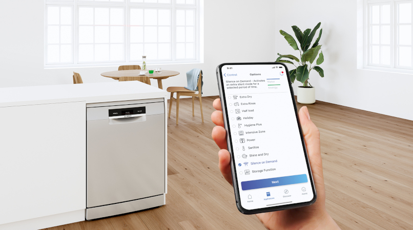 Smartphone und Spülmaschine
